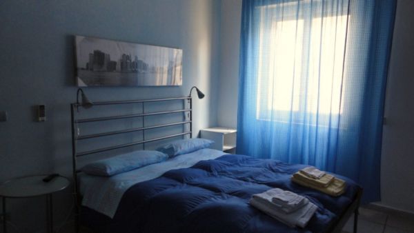 B&b Travel & Living