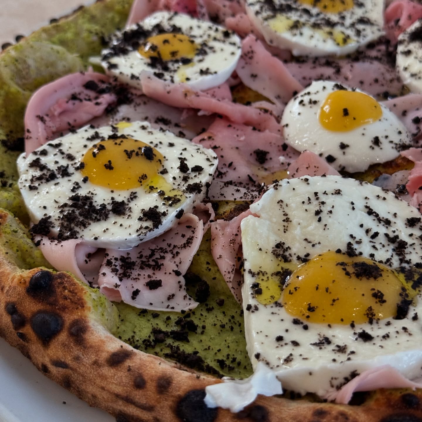 Pizzeria Sugo al piatto